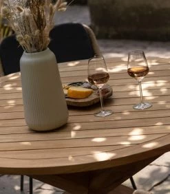 Tuintafel Java - Teak - Naturel - 76x130x130 -Meubilair Verkoop 25a25001a9ae4739bca4947d4bc80a4d