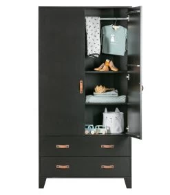 WOOOD Dian Garderobekast - Grenen - Zwart - 180x94x40 8 WOOOD Dian Garderobekast - Grenen - Zwart - 180x94x40 -Meubilair Verkoop 3c334f4dd0204e44bf2e30fd98570230