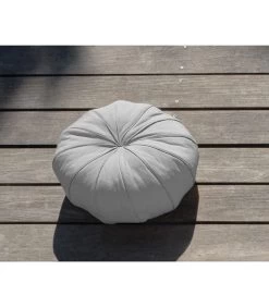 Buitenkussen Schelpmotief Zee-egel Vorm -Meubilair Verkoop cc55bdc3525d4f39bf6e8e878e9d44be